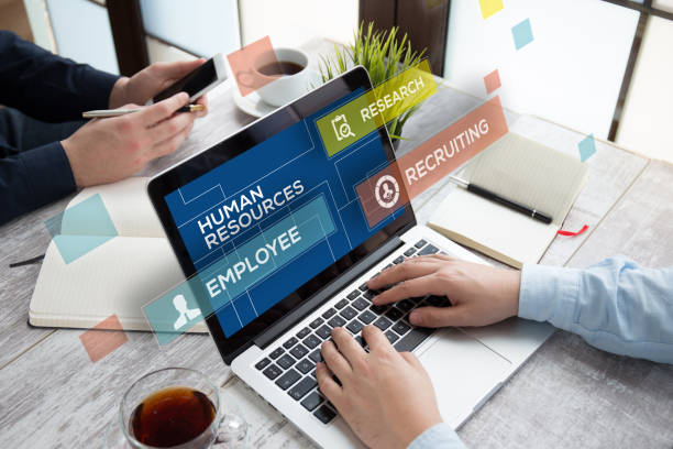 De nos jours, les entreprises doivent gagner du temps. Donc, automatiser leur CRM devient essentiel. En effet, cela permet de limiter